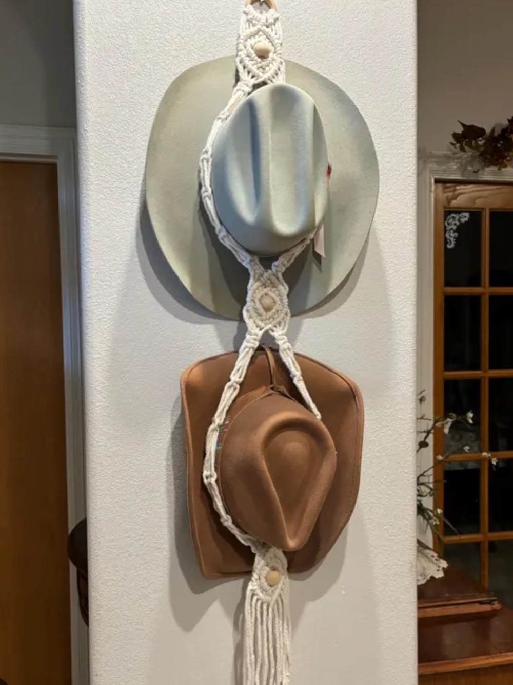 Western Cowboy Hat Macrame Hanger Holder